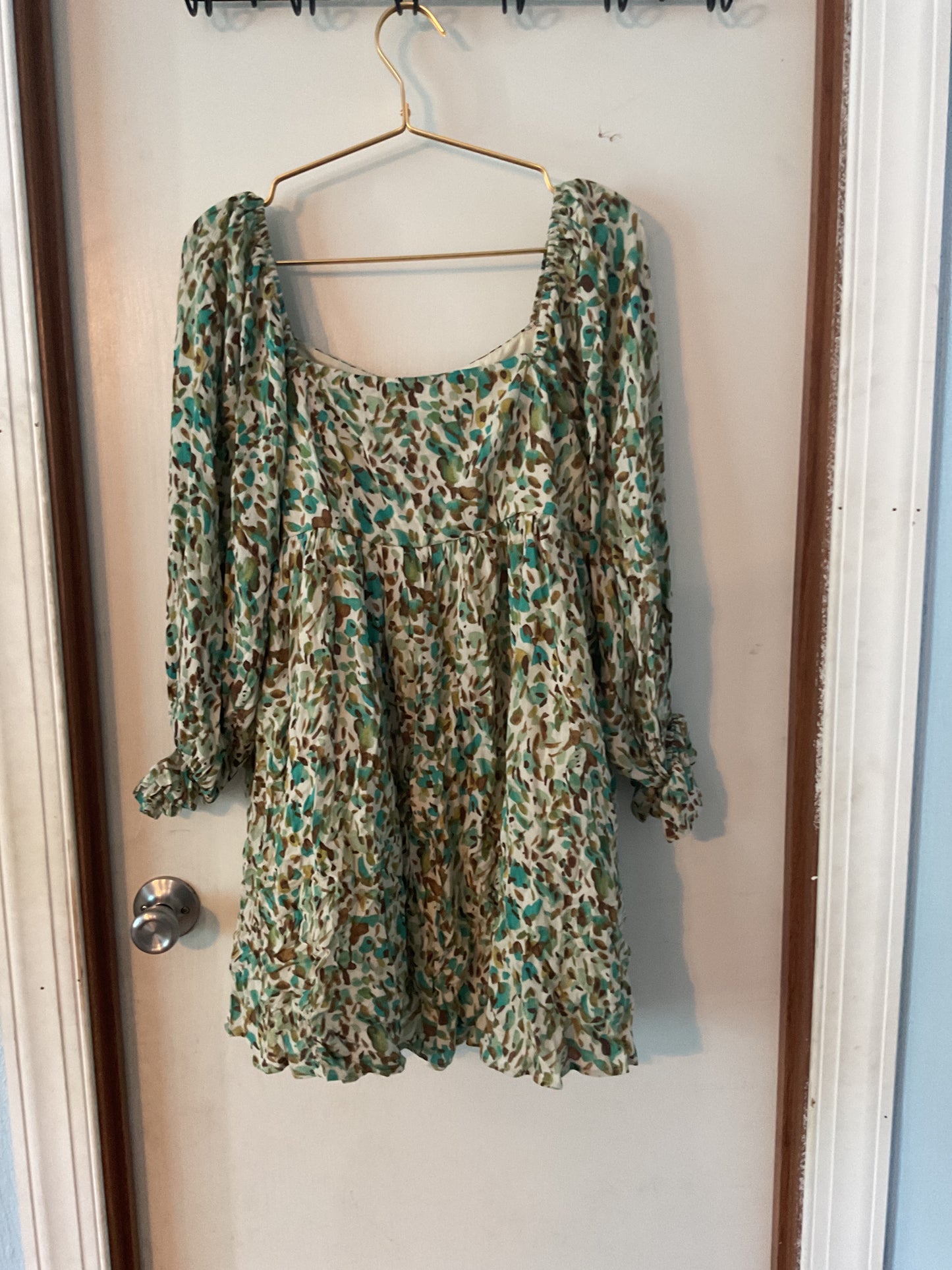 Green Shop Neighbor Tunic
